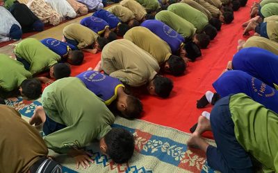 Pembiasaan Ibadah Sejak Dini: Langkah Menuju Generasi Taat