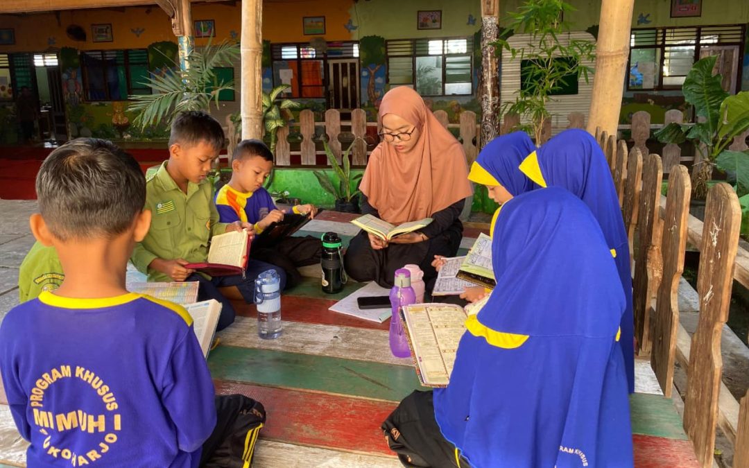 Halaqoh Al-Qur’an: Langkah Nyata MIM 1 PK Sukoharjo Membangun Karakter Islami Siswa