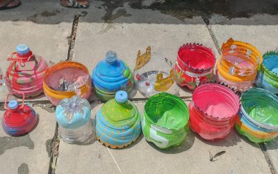 Pemanfaatan Galon Bekas Air Mineral sebagai Media Tanam Pot Cantik