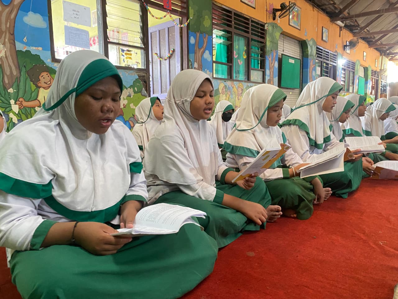 WhatsApp Image 2025-11-08 at 11.18.51_76460248