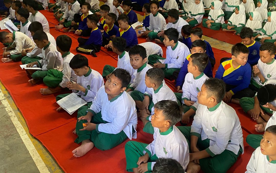 Dzikir Pagi: Langkah Awal Membangun Generasi Berakhlak Mulia di MIM 1 PK Sukoharjo
