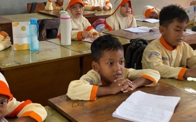 Meningkatkan Kompetensi Keislaman, Siswa MIM 1 PK Sukoharjo Belajar Bahasa Arab