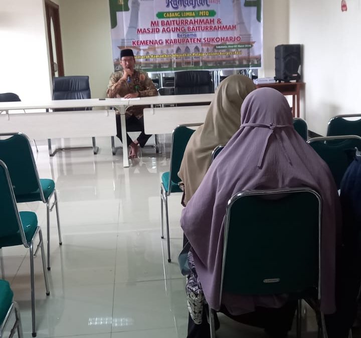 GURU MIM 1 PK SUKOHARJO MENGIKUTI TM (TECHNICAL MEETING) DALAM AJANG LOMBA RAMADHAN TINGKAT KABUPATEN DI MASJID AGUNG SUKOHARJO