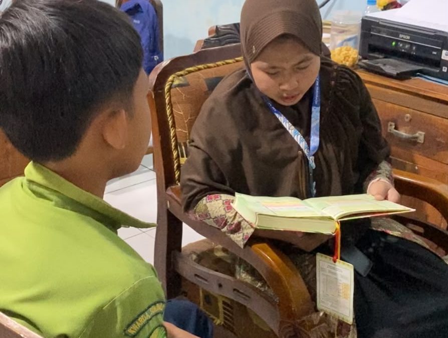 Menyiapkan Hafalan 1 Juz: Pendampingan Juziyyah Siswa Kelas 6 Bersama Ustadz Arisika
